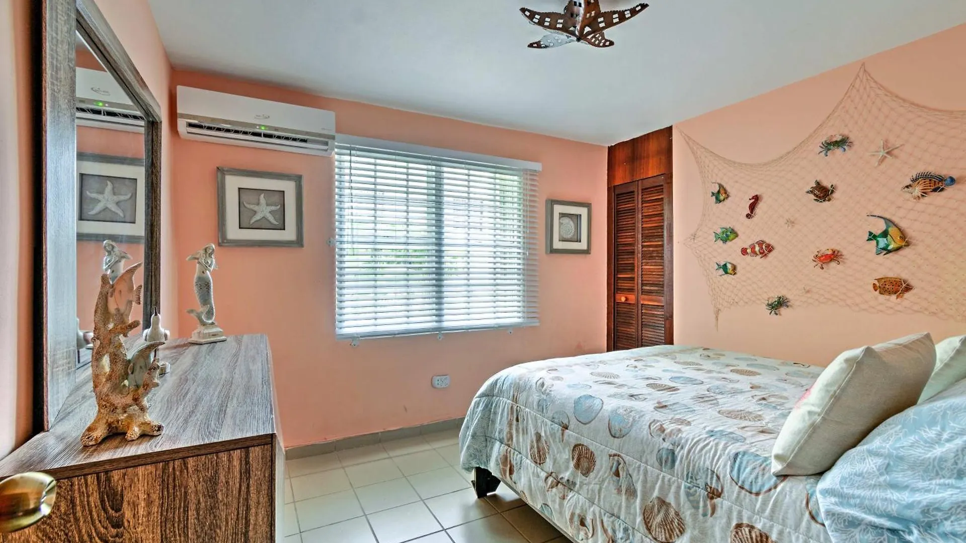 Apartament Tropical Caribbean Bungalow With Ocean Views And Pool Manati Portoryko