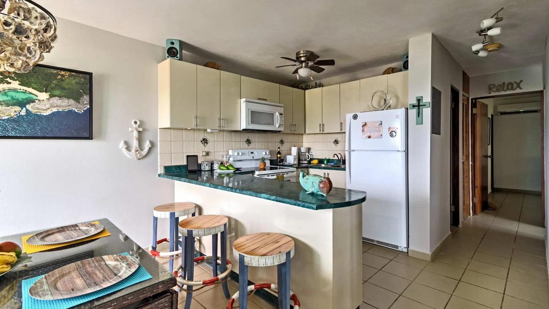 Tropical Caribbean Bungalow With Ocean Views And Pool Manati Portoryko