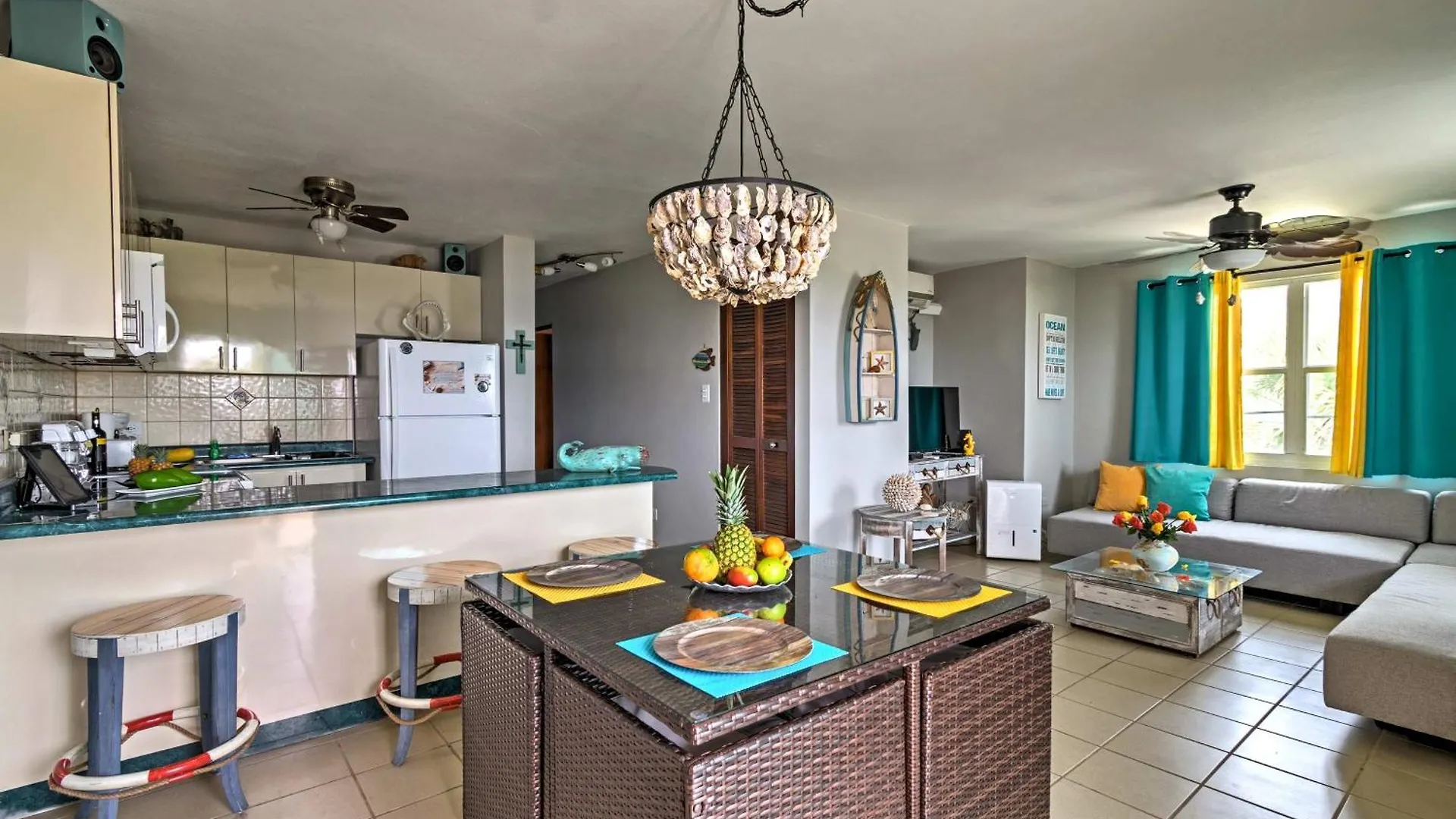 Tropical Caribbean Bungalow With Ocean Views And Pool Manati 0*,  Portoryko