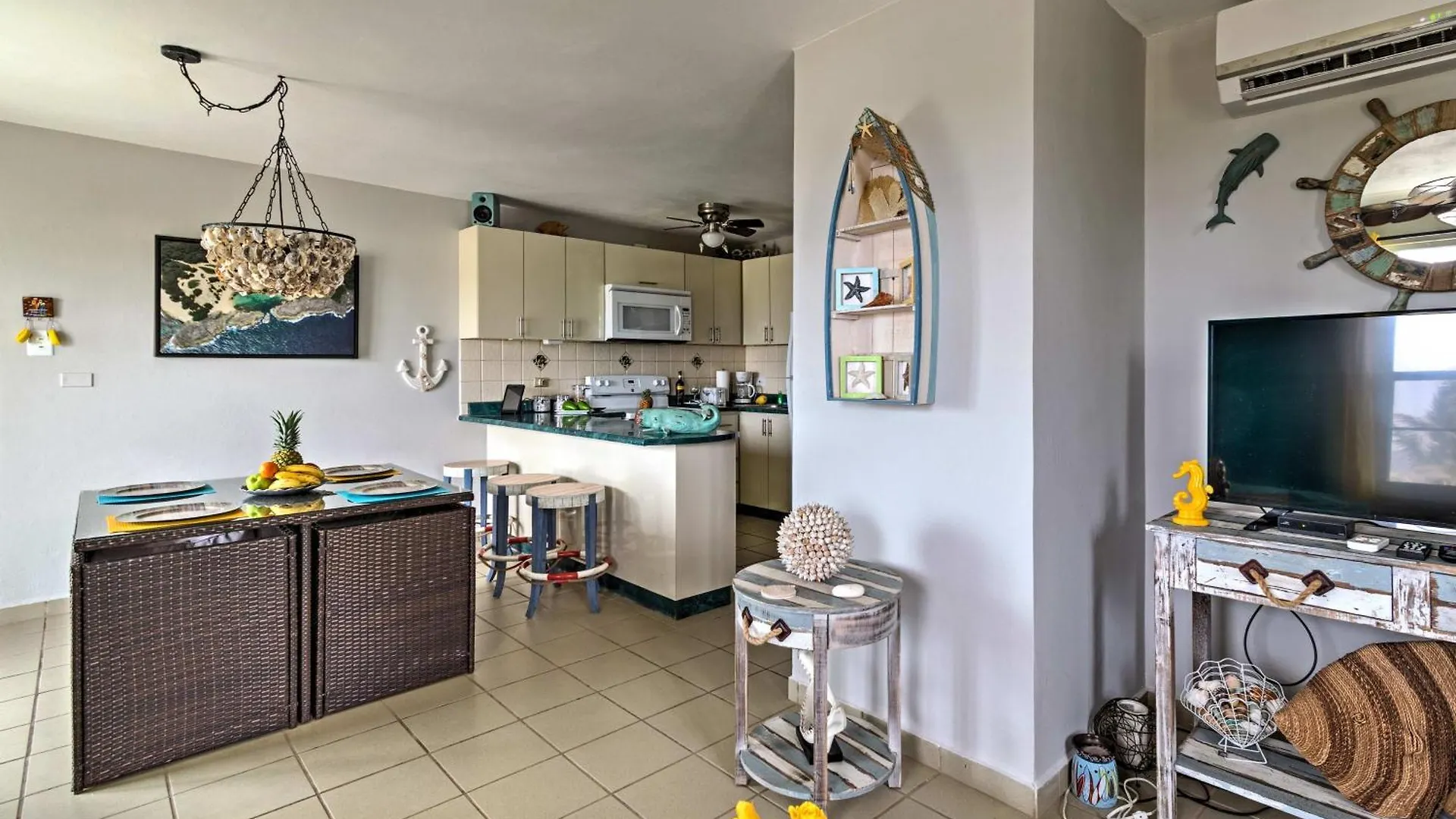 Apartament Tropical Caribbean Bungalow With Ocean Views And Pool Manati